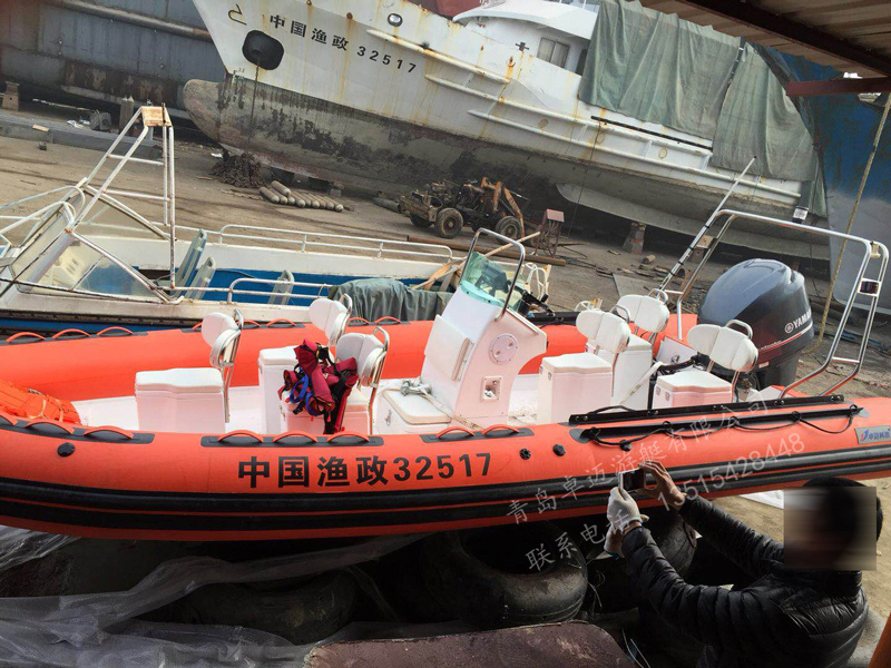 RIB630玻璃钢执法艇公务艇8-12人（红色气囊款）